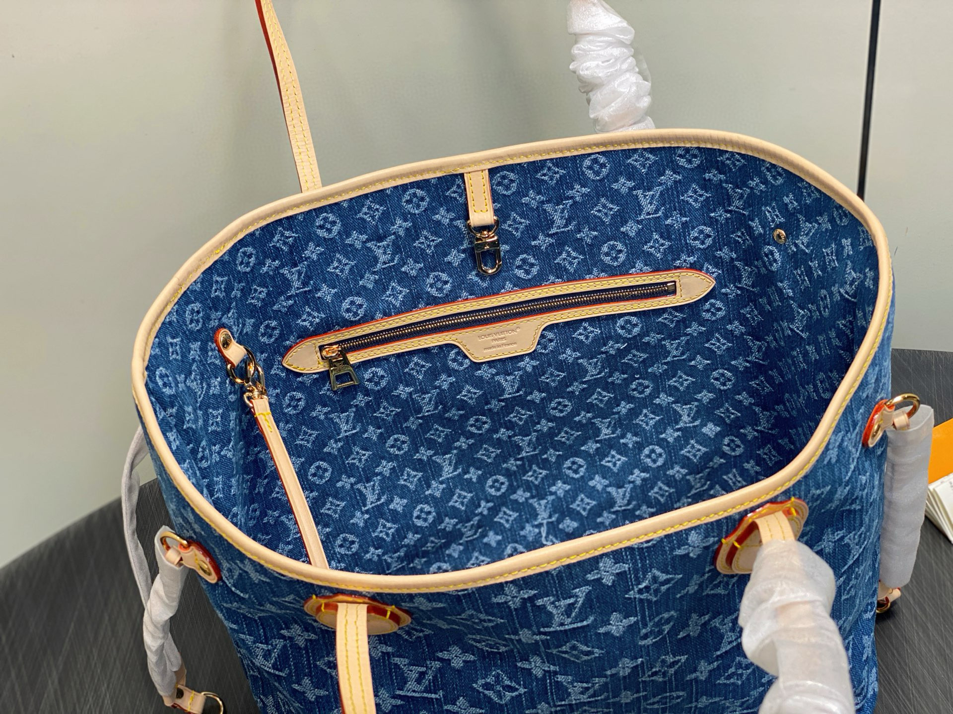 l0vis Vvtt0n neverfull mm-31*28*14cm