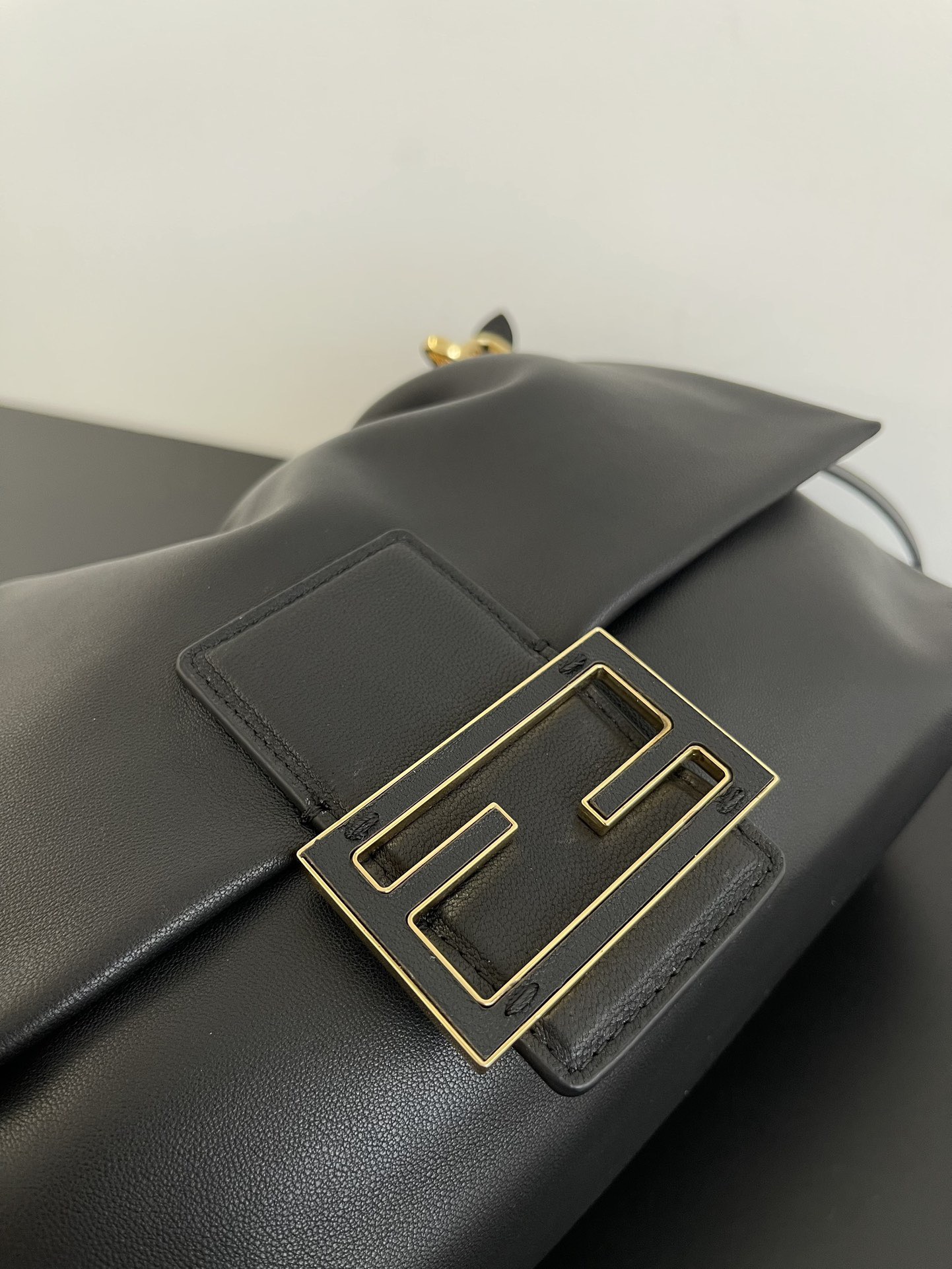 F**di mamma baguette bag-31.5*12*22cm
