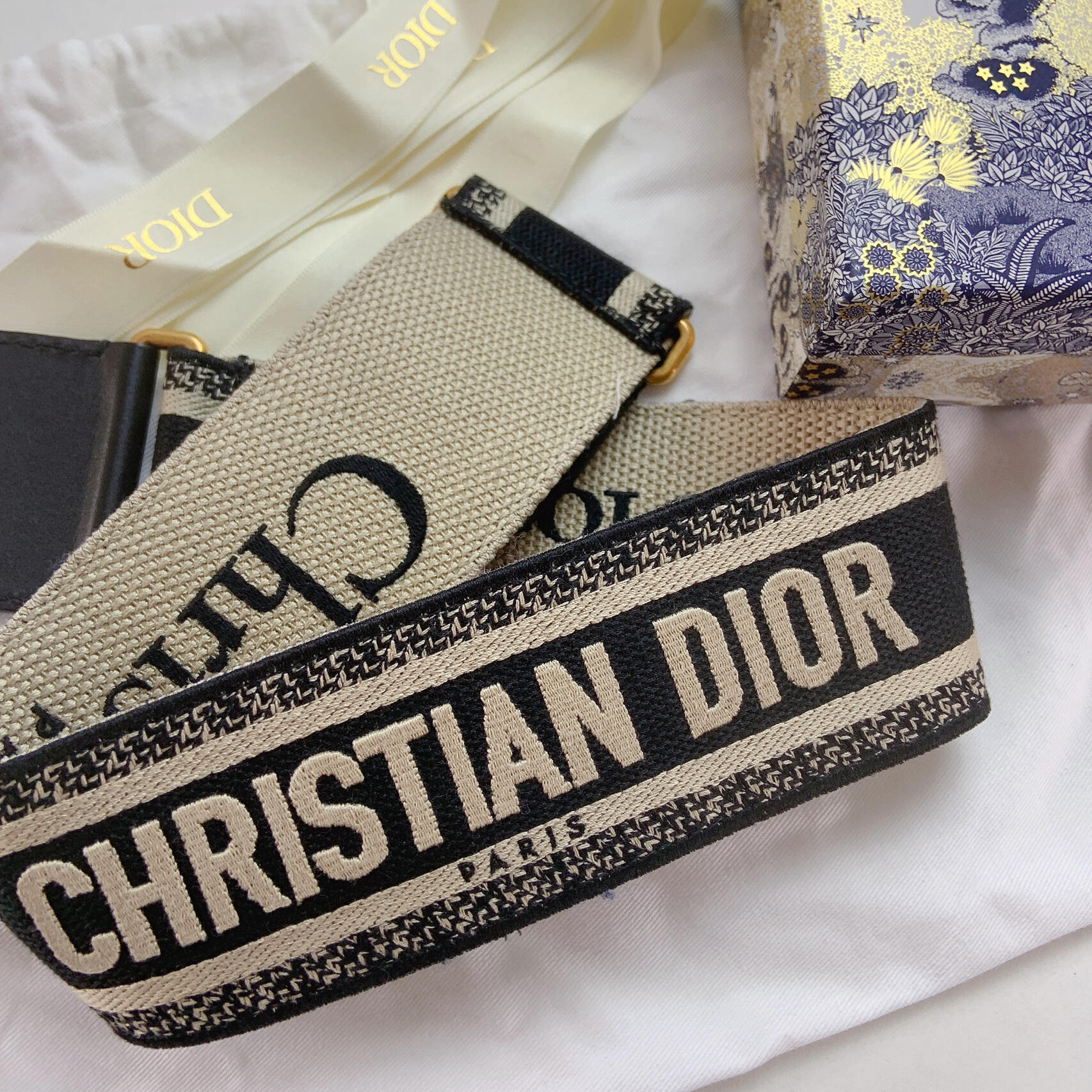 Diro Straps