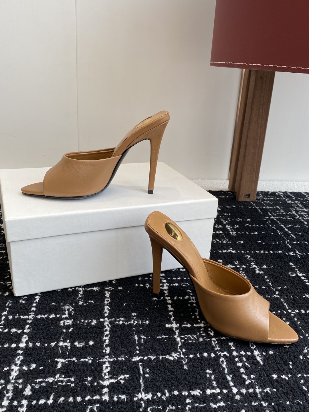 Y51 sandals-10.5cm