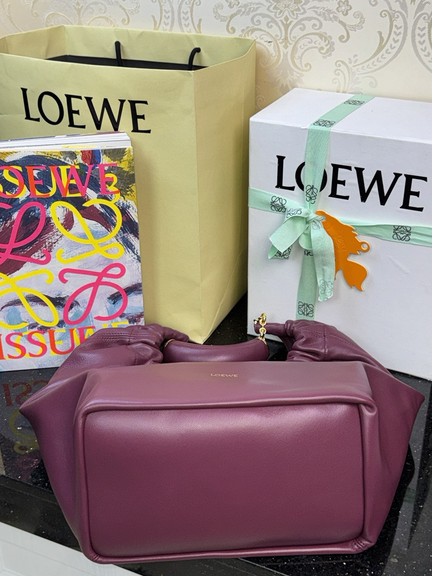 Lowee Squeeze Bag-29*24*10.5CM