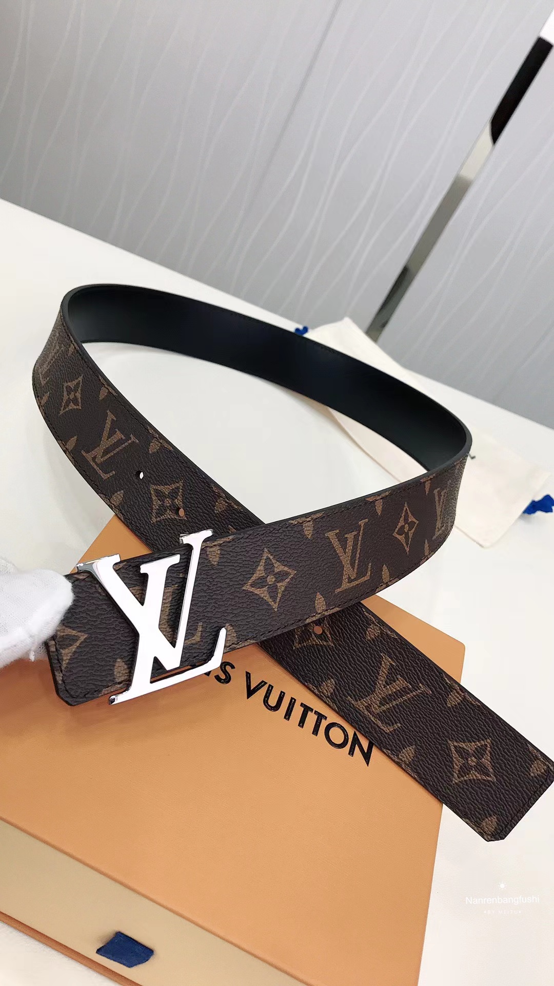 l0*is V*t0n belt-3.8cm