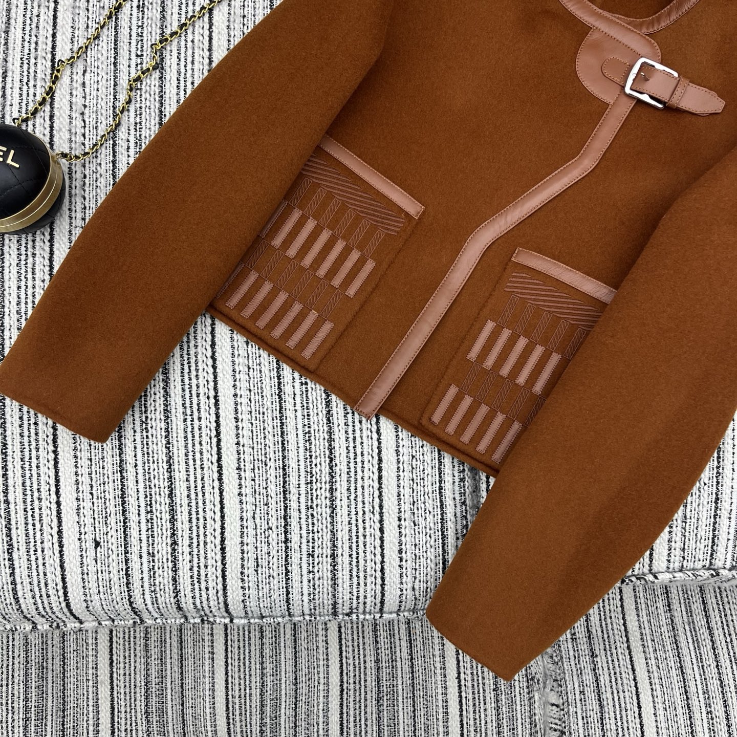h**me5 double-Fa*ed wool and cashmere coat