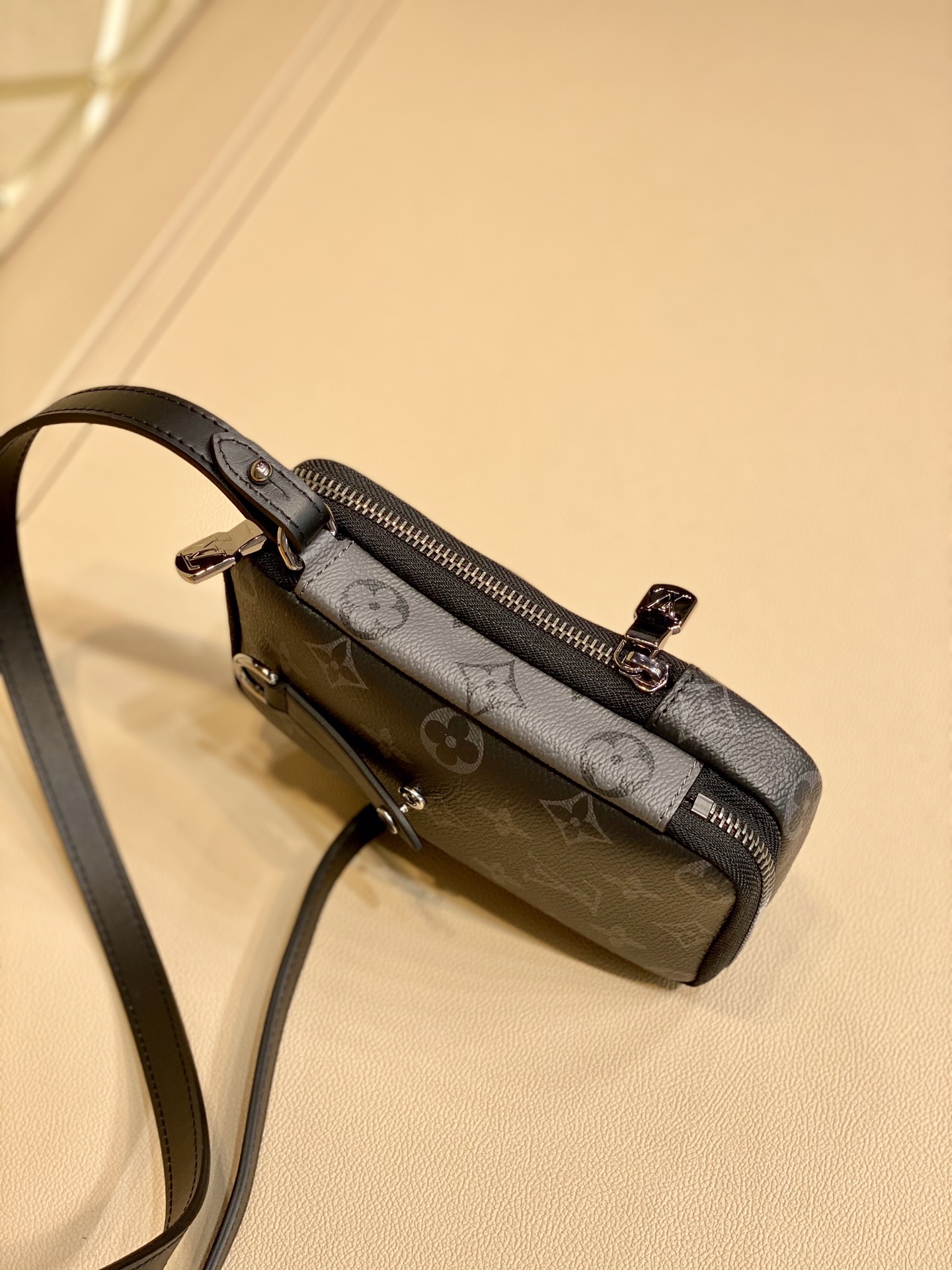 l0*is V*t0n double phone pouch- m69534-25*14* 6cm