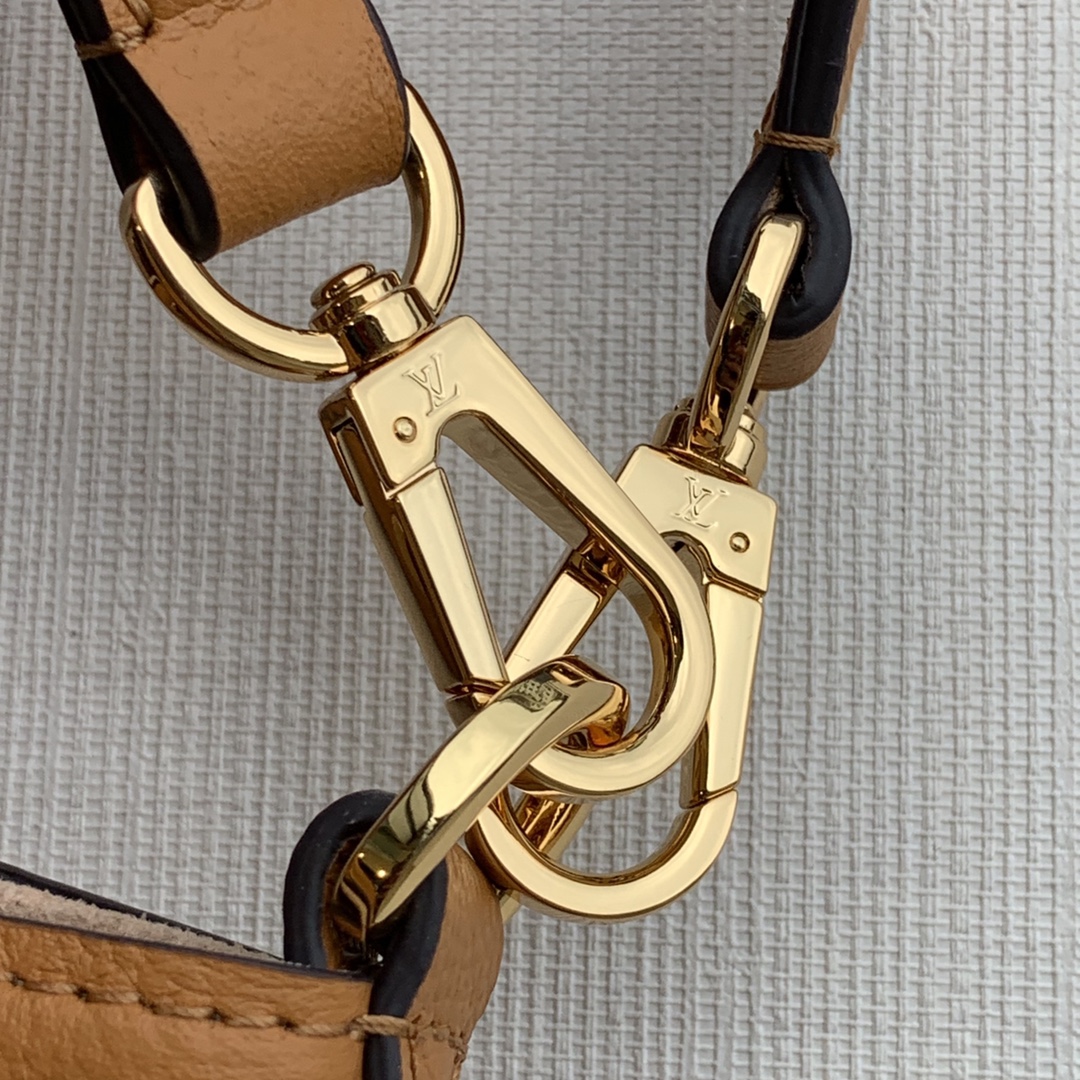 l0*is V*t0n lockme bucket-20*13*22cm