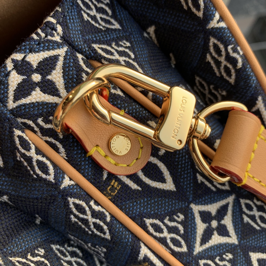 l0*is V*t0n since 1854 pochette metis handbags-25*19*7cm
