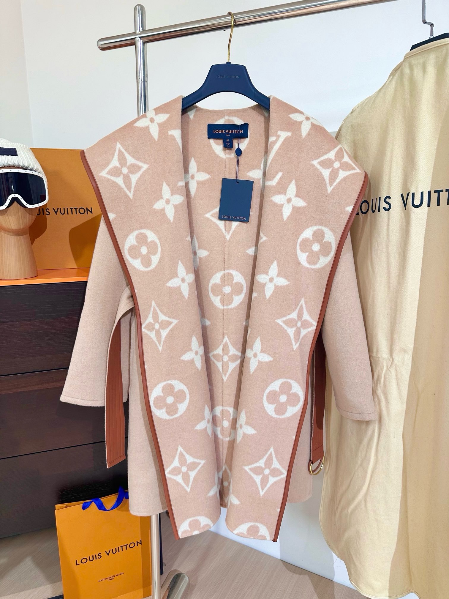 Lou*is Vuitt*on Wool Trench Coat