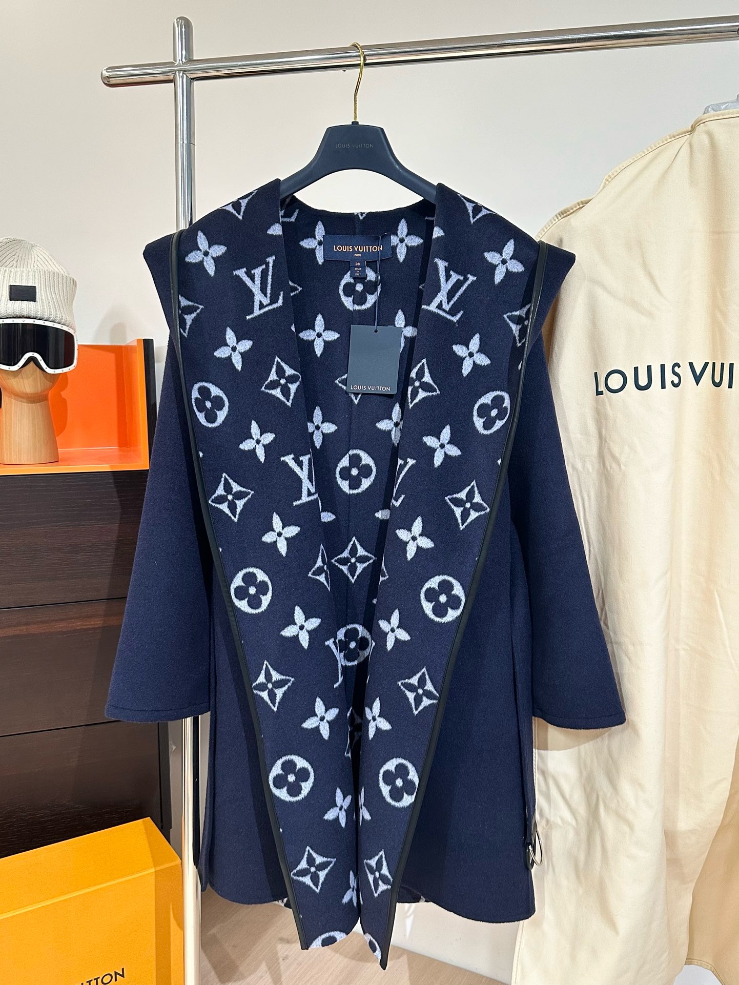 Lou*is Vuitt*on Wool Trench Coat