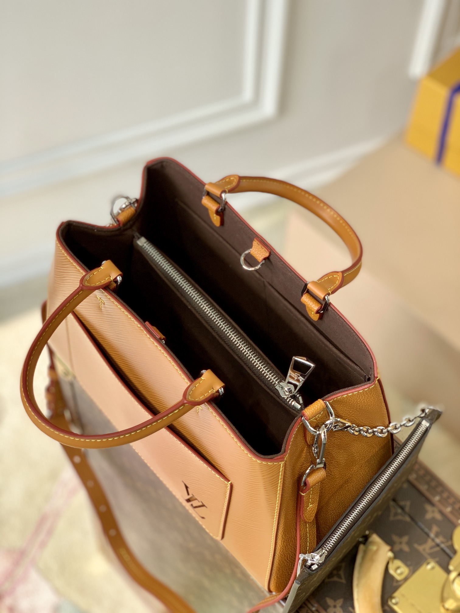 l0*is V*t0n marelle tote -25*17*11&30*21*13cm