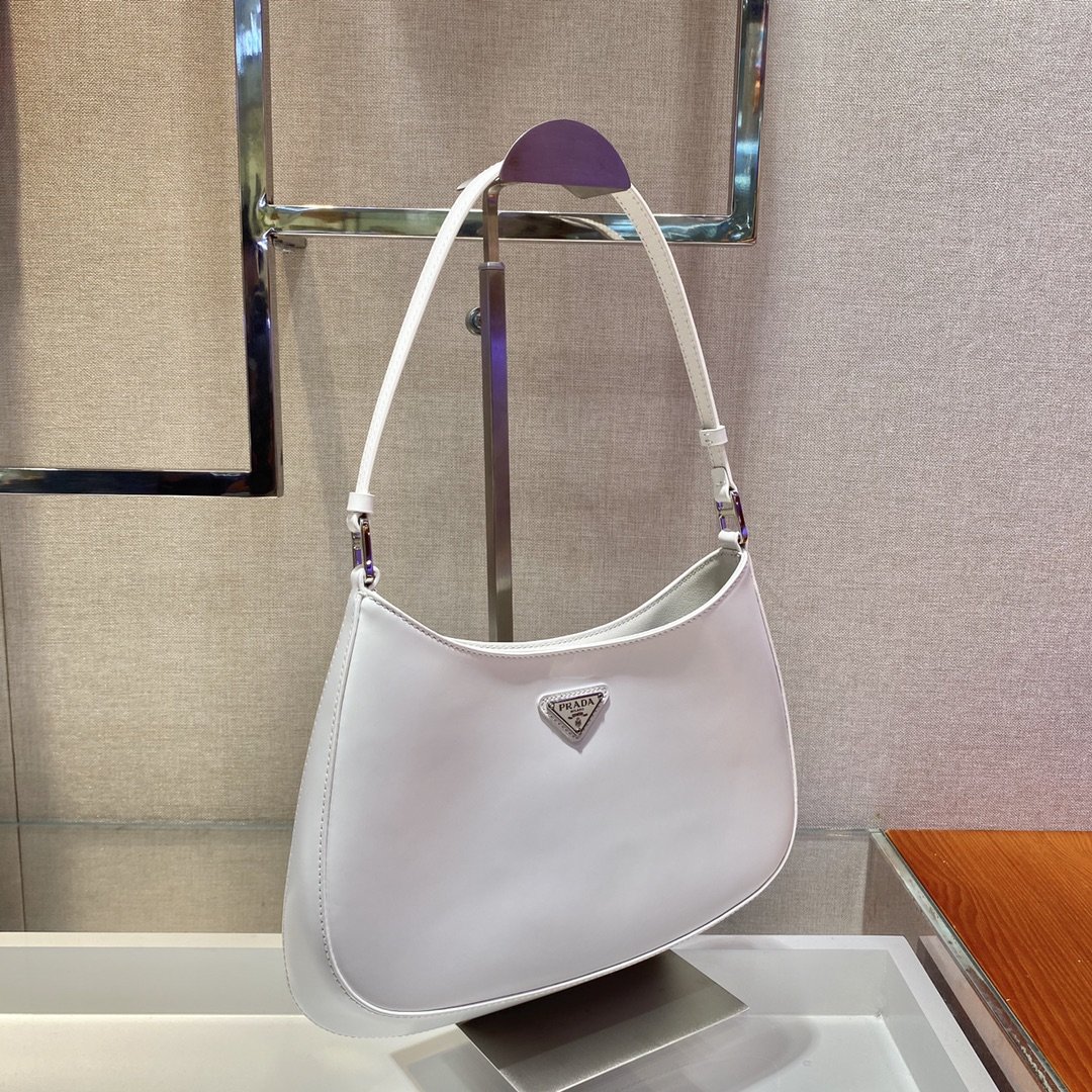 Pra*a vintage handbags1bc148-26*16*4cm