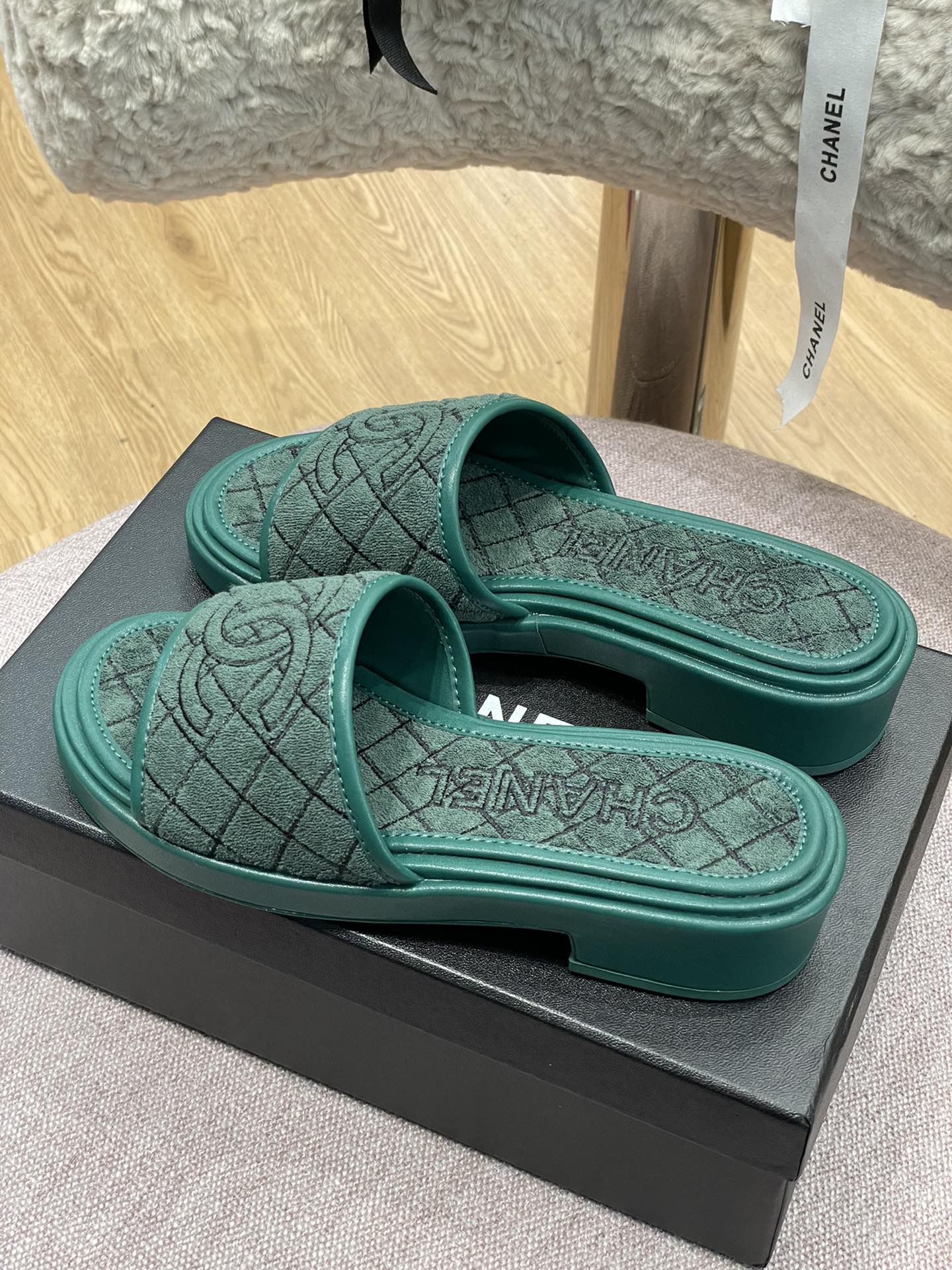 Ch@nel 2022ss Slides
