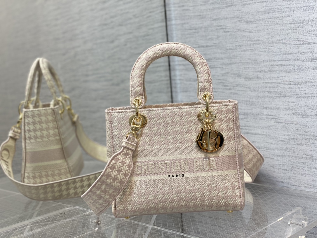 lady D*or handle bag-24cm