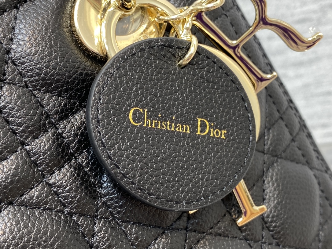 lady D*or handle bag-24cm