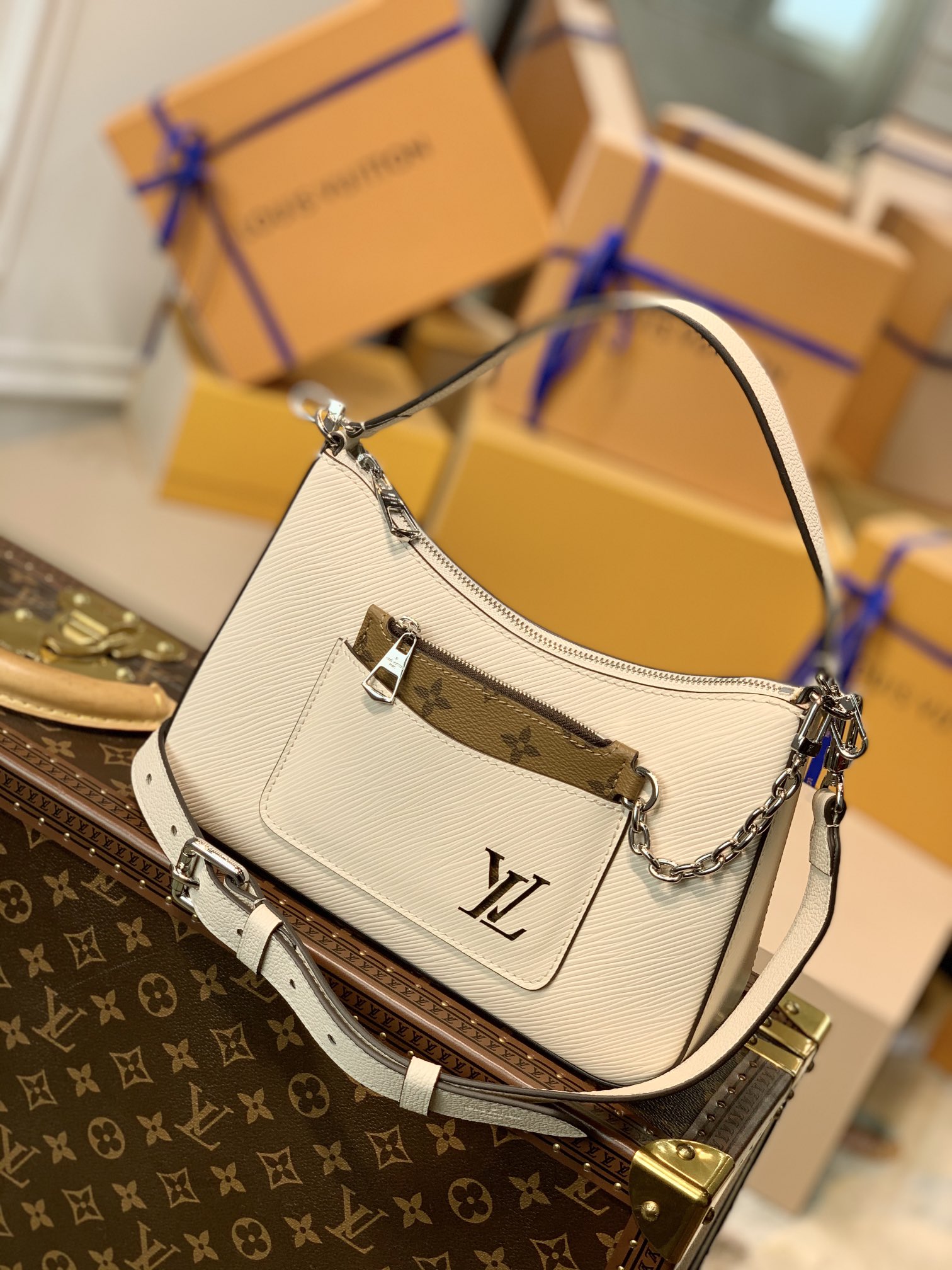 l0*is V*t0n marell handbags-m80689-25 x 15 x 8cm