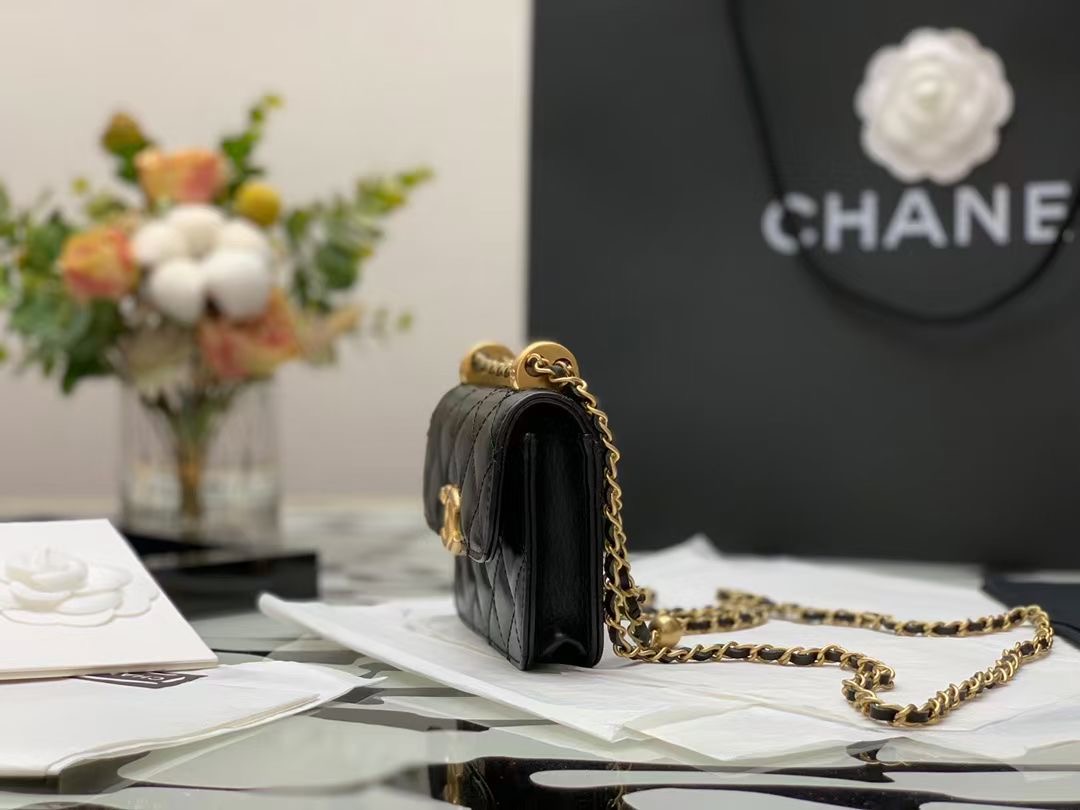 Ch@nel Quilted Pearl Crush Clutch With Chain Bag-12*9*2CM