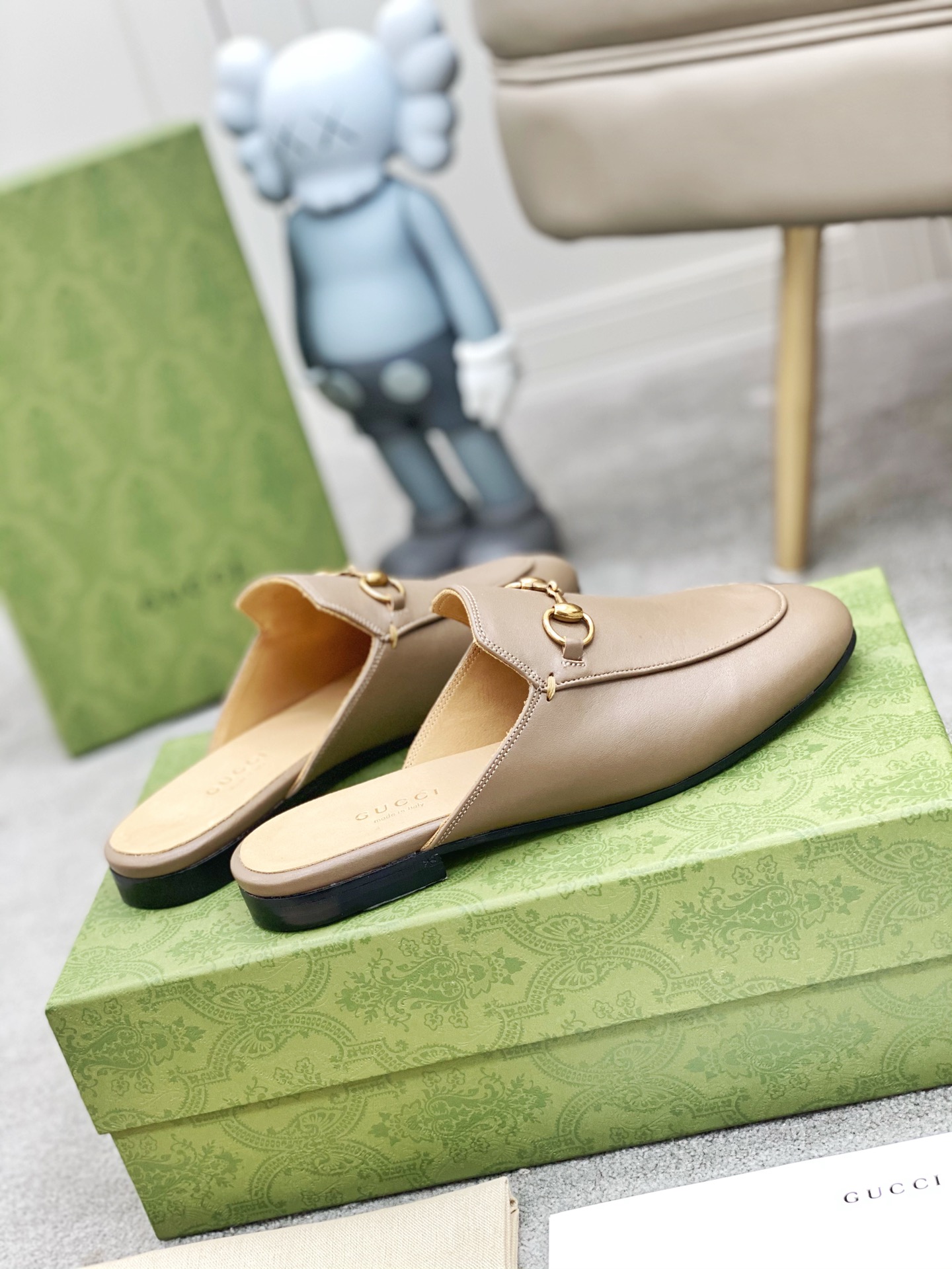 G*u*i loafers shoes