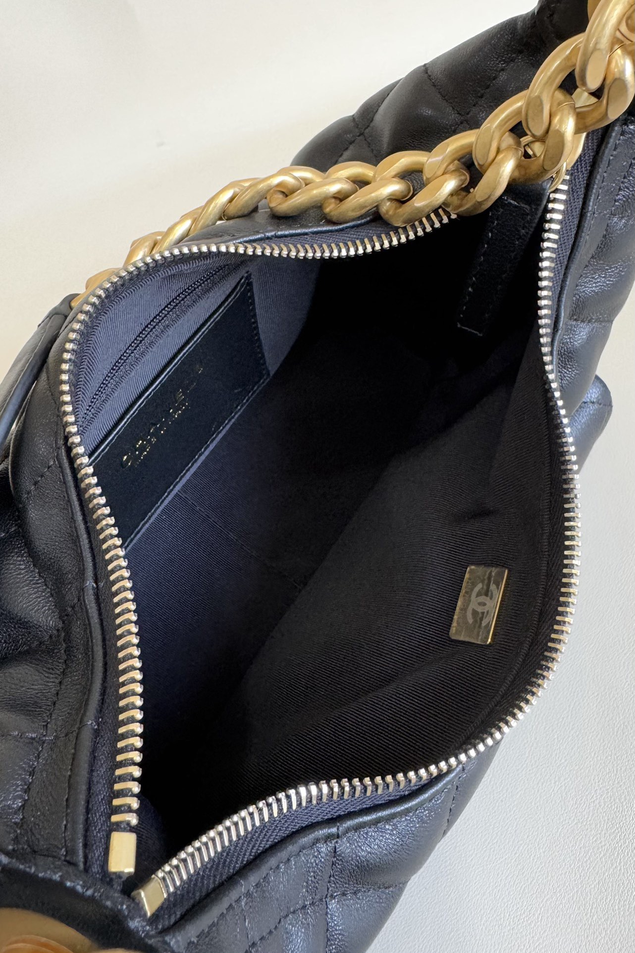 Ch@nel 2025SS Hobo Bag-33*15*30CM