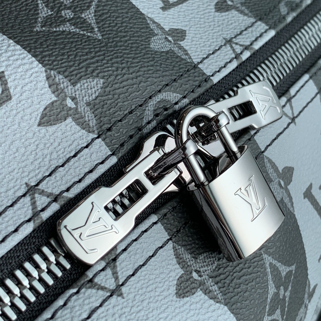 l0*is V*t0n keepall 50