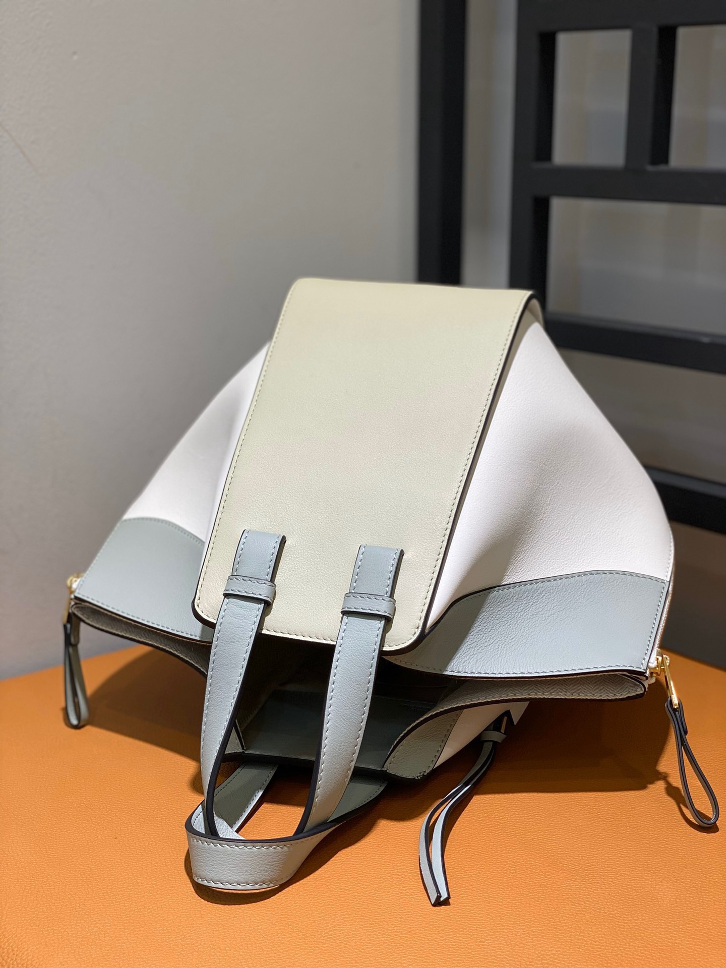 L0ew* hammock bag-29*26*14cm