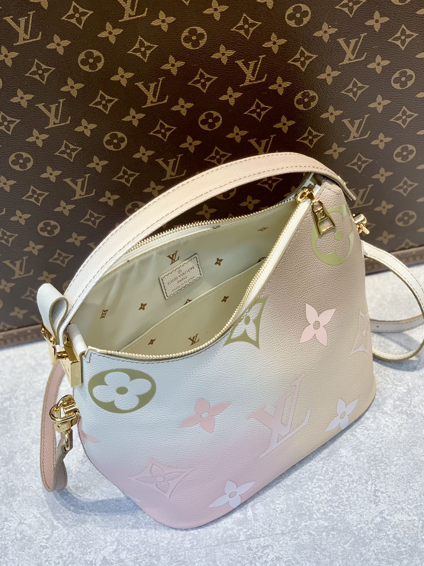 l0*is V*t0n bagatelle handbags-m46112-22*14*9cm