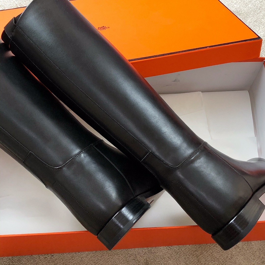 H**mes boots