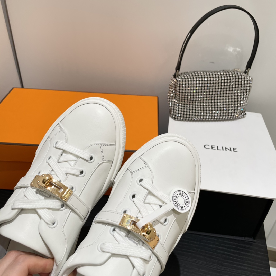 H**mes sneakers