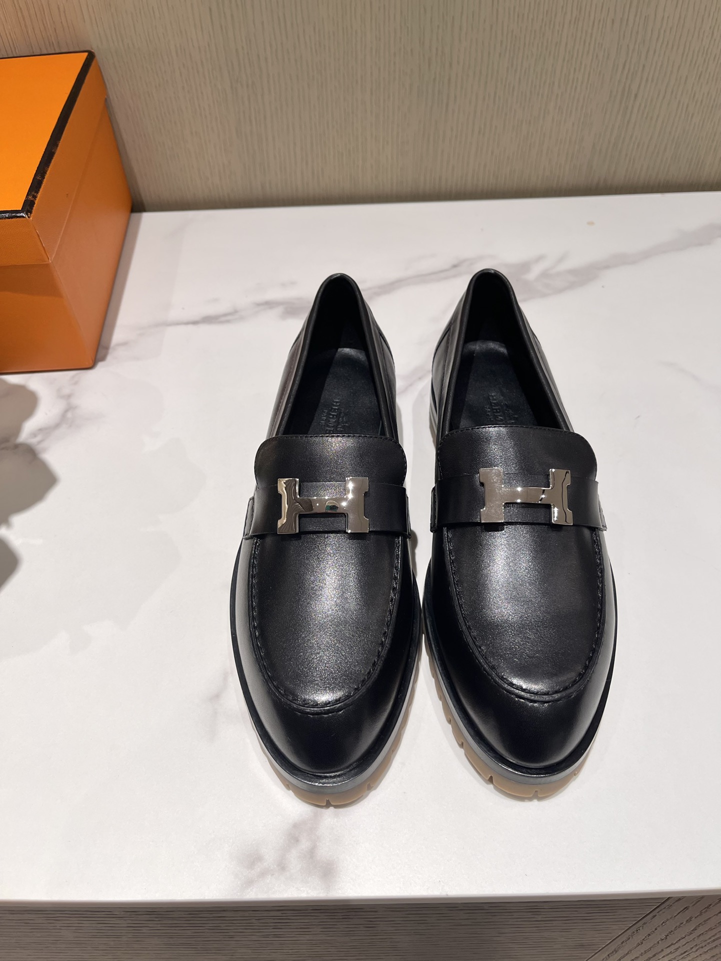 H**mes loafers(eu35-eu40)