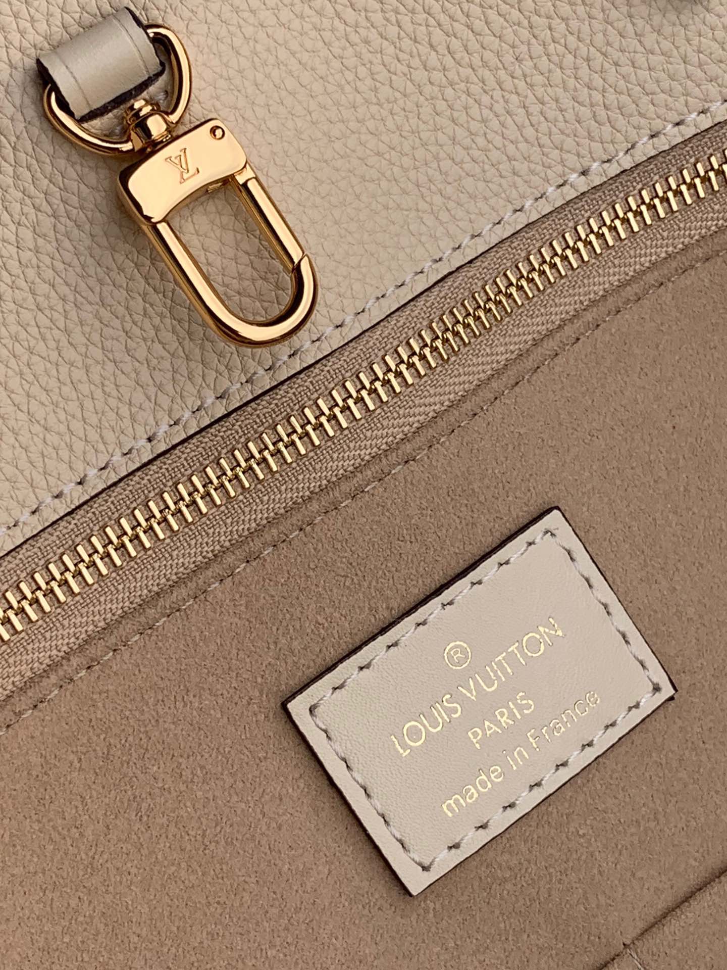 l0*is V*t0n onthego handbag-41*34*19cm