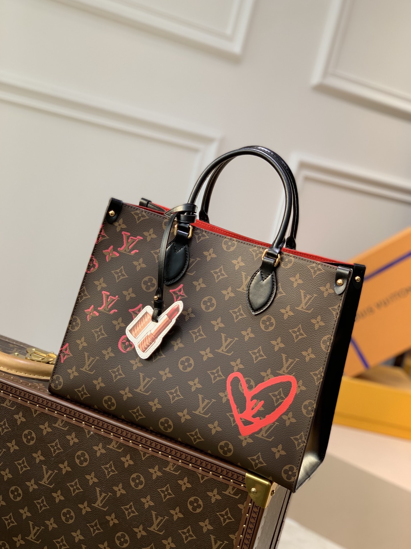l0*is V*t0n onthego handbag-41*34*19cm