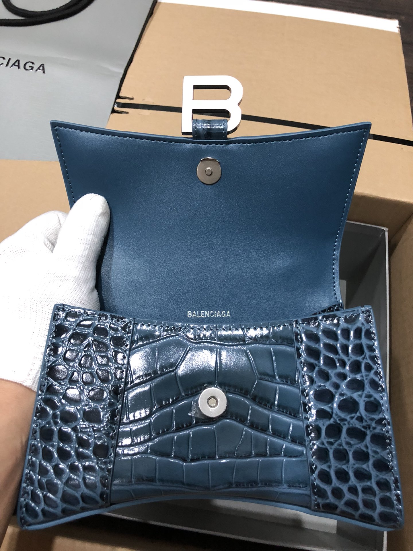 Ba*len*cia*ga small hourglass bag-13*8*19cm