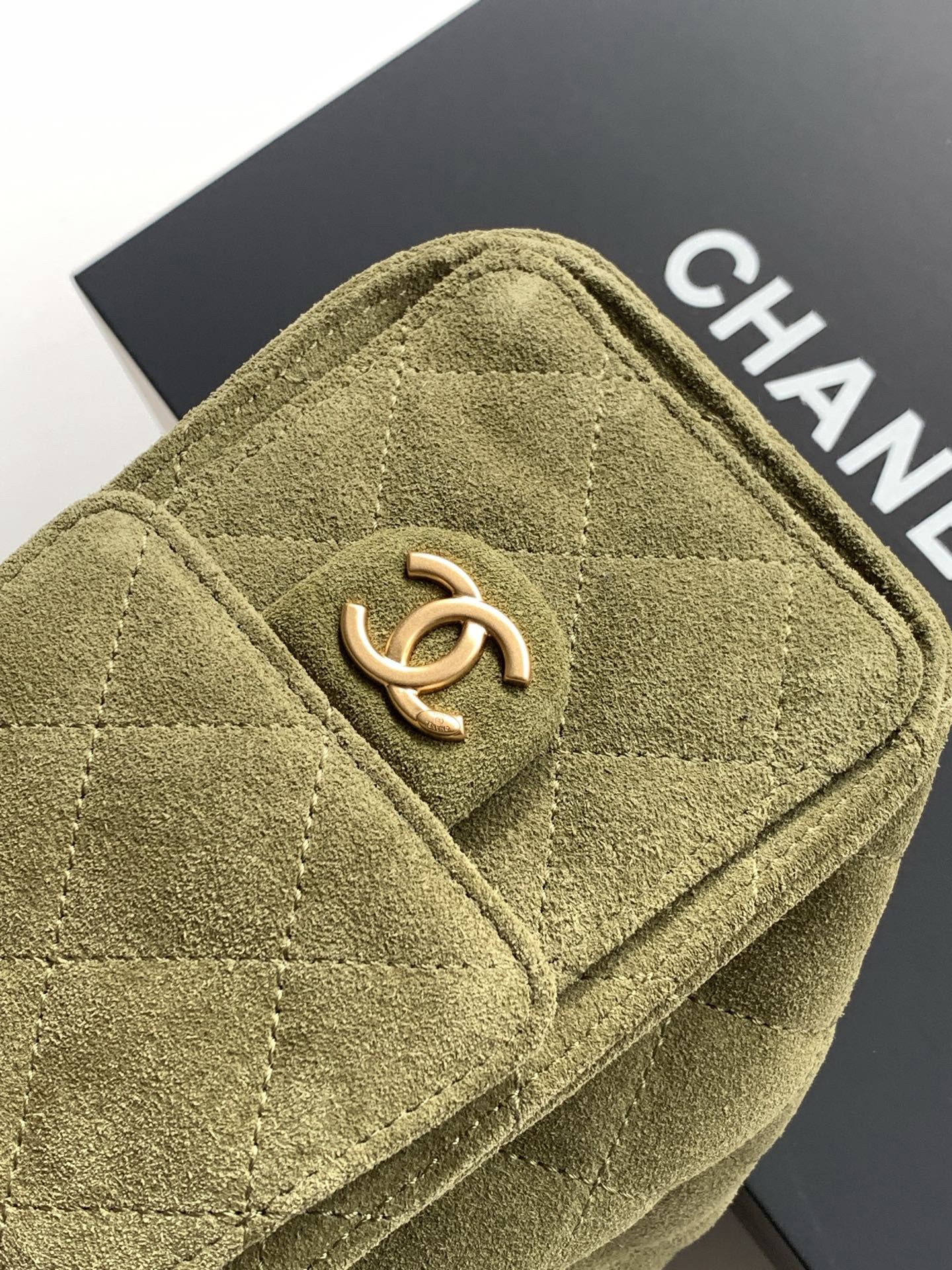 Cha*nel 25 Mini Handbag-20x22x12.5CM