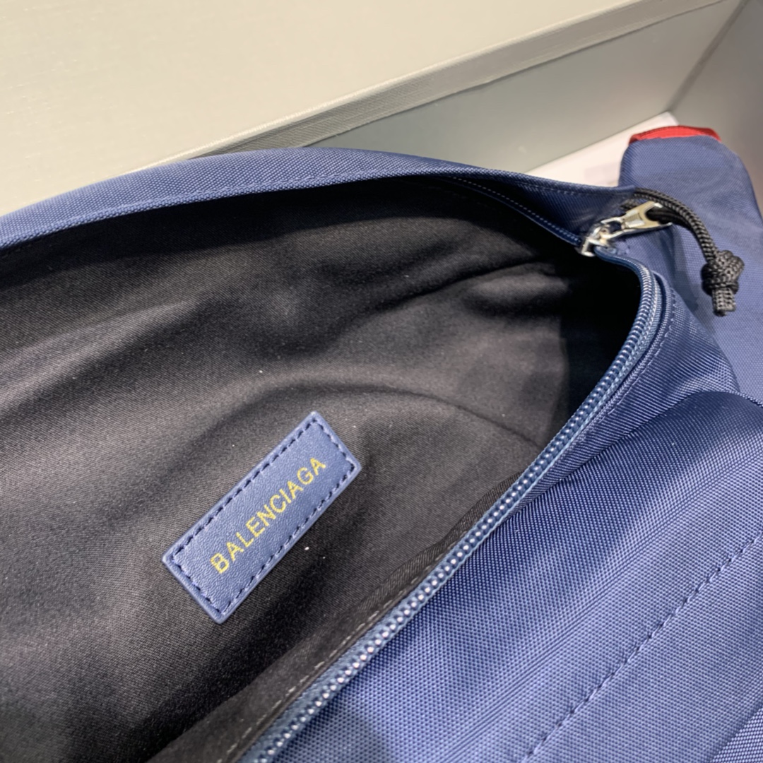 Ba*len*cia*ga wheel logo waist bag-23*5*20cm