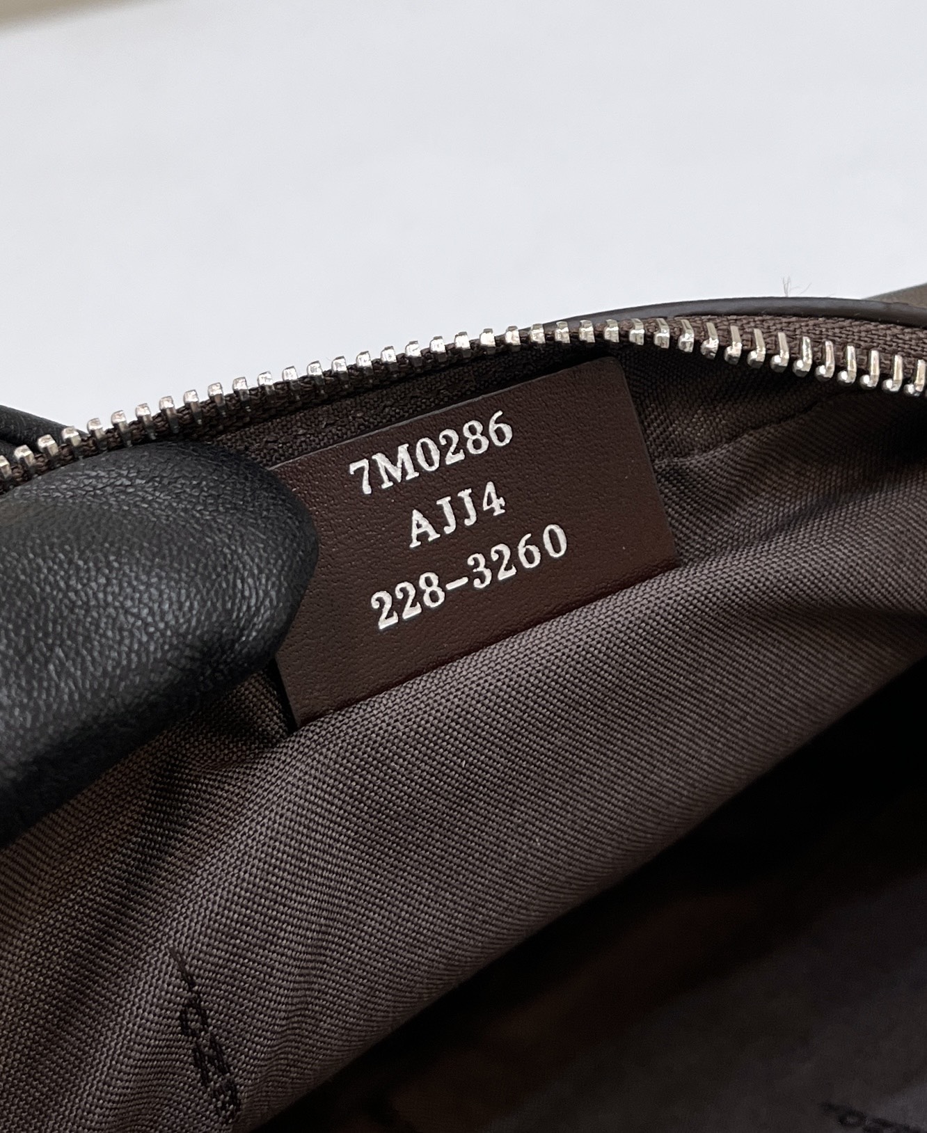 F**di camera bag-23.5x5x16cm