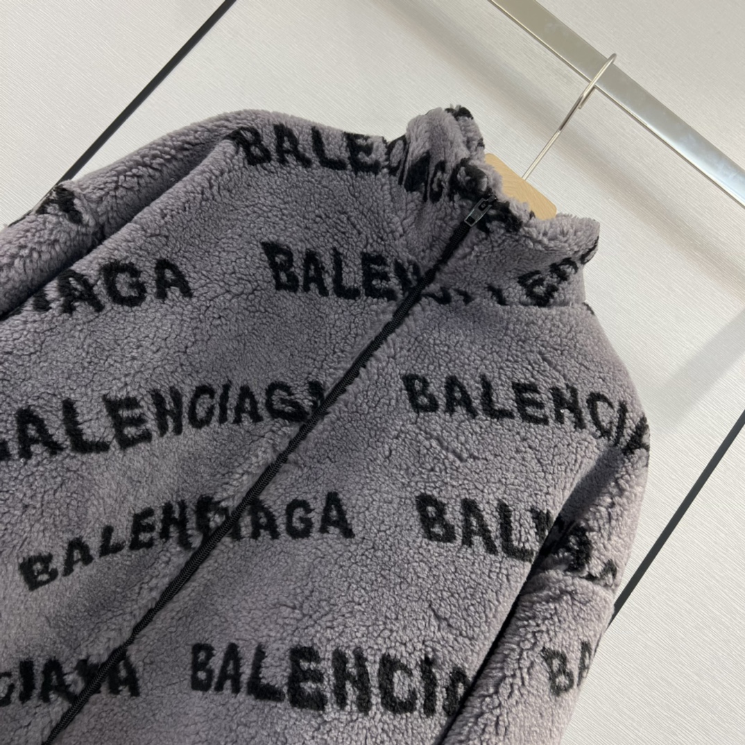 Ba*len*cia*ga coat
