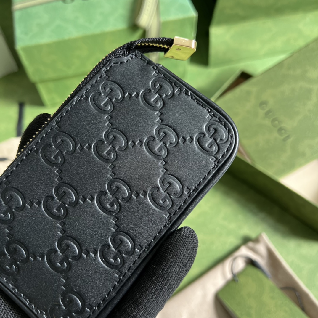 G*u*i wallet-12*7.5*1.5cm