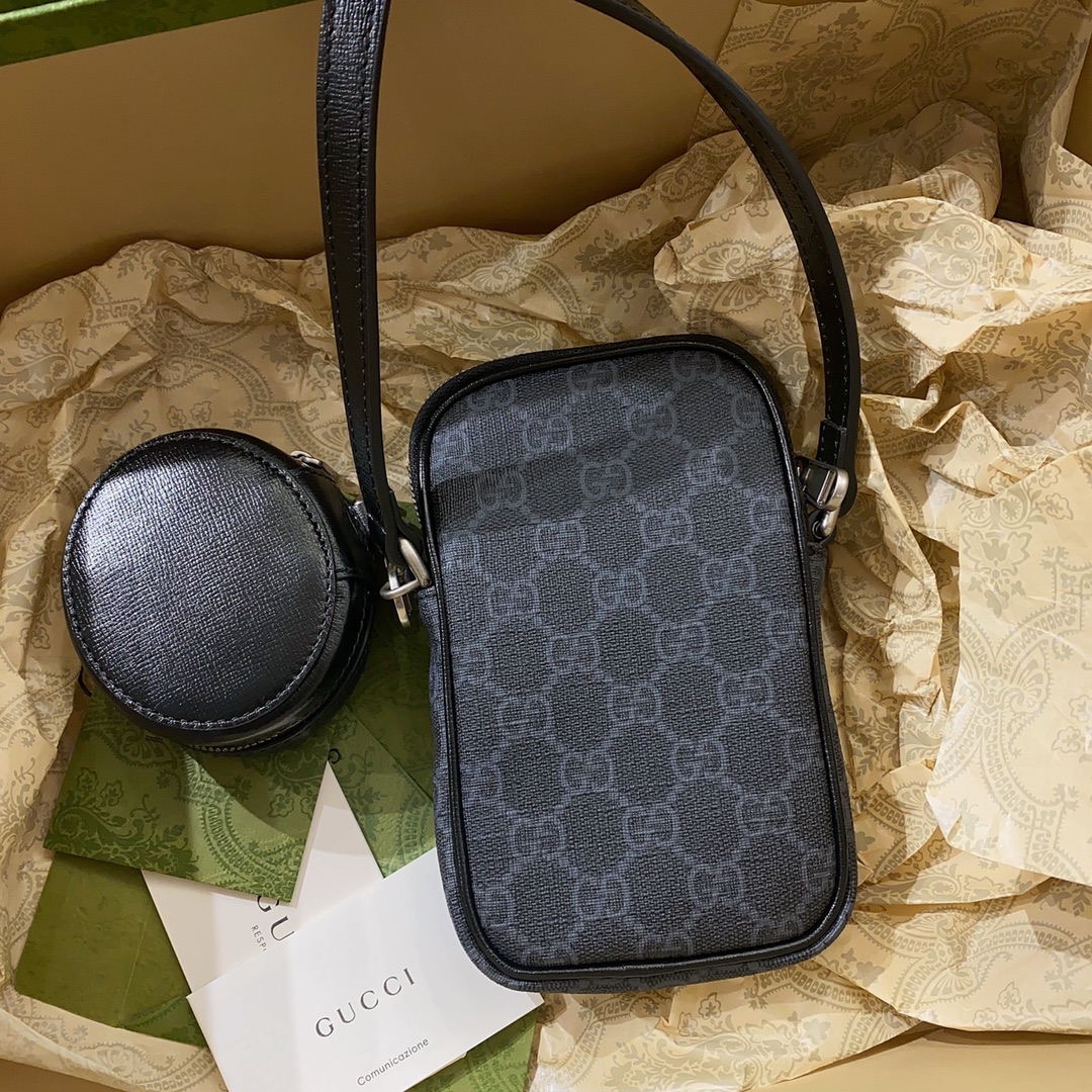 G*u*i interlocking double g phone bag-10.5*18*3cm