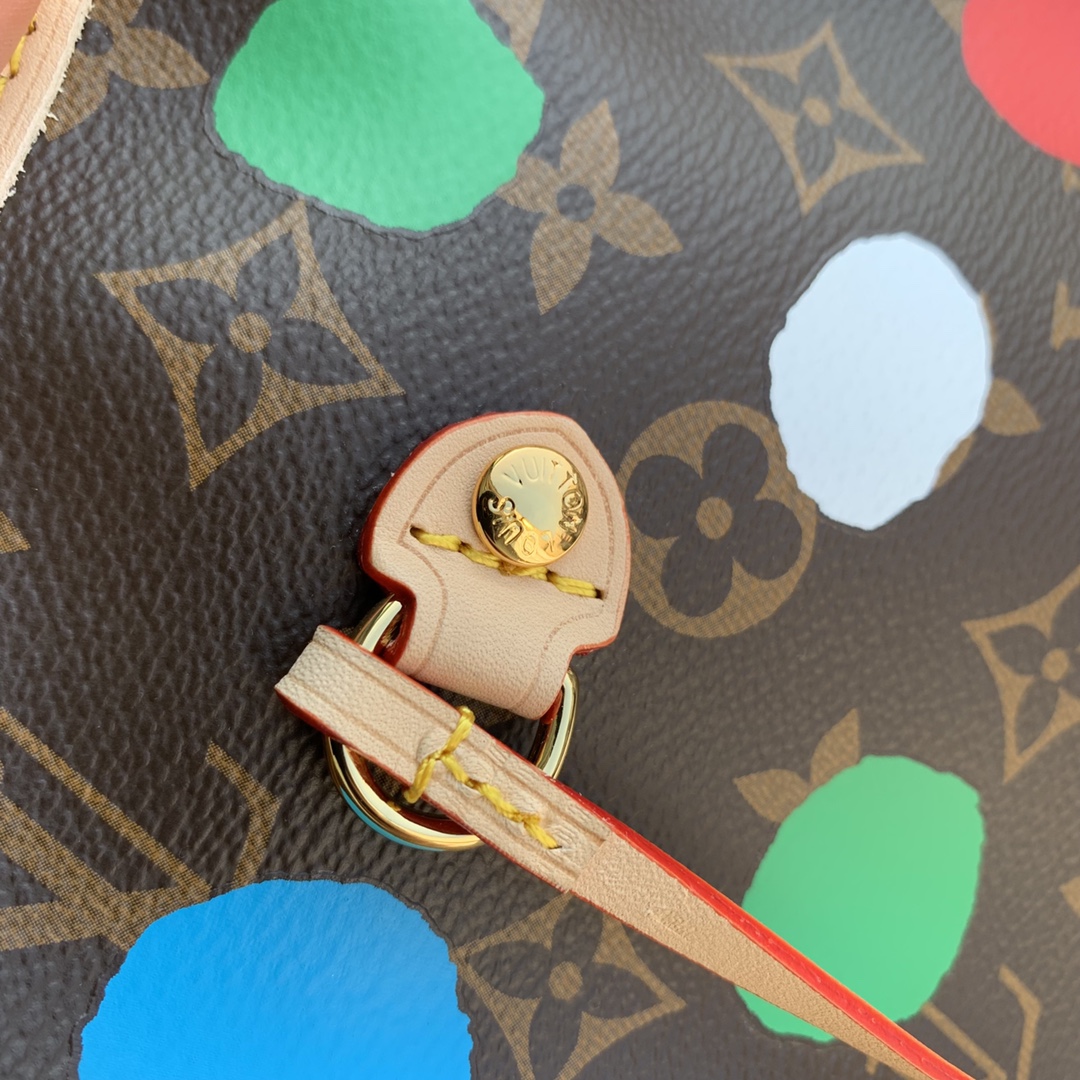l0*is V*t0n neverfull mm m46381 -32*29*17cm