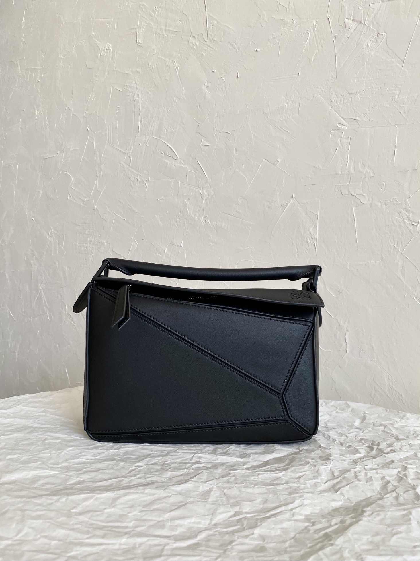 L0ew* puzzle small bag-24*10*14cm