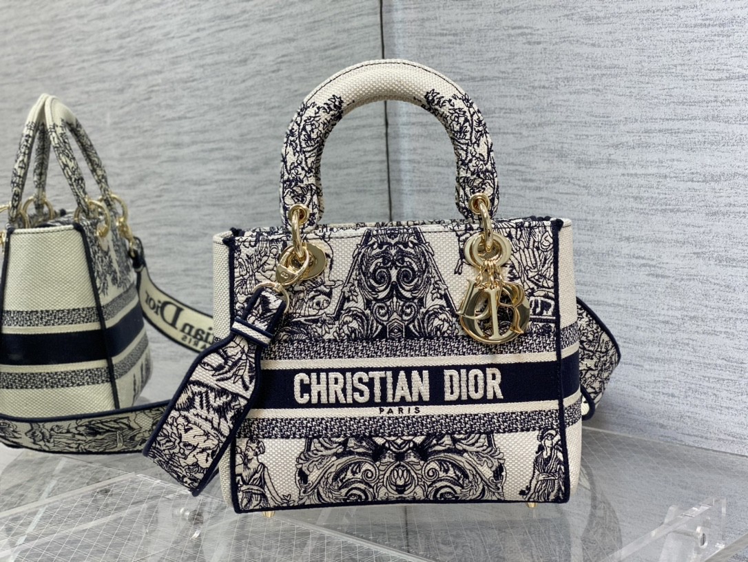 lady D*or handle bag-24cm
