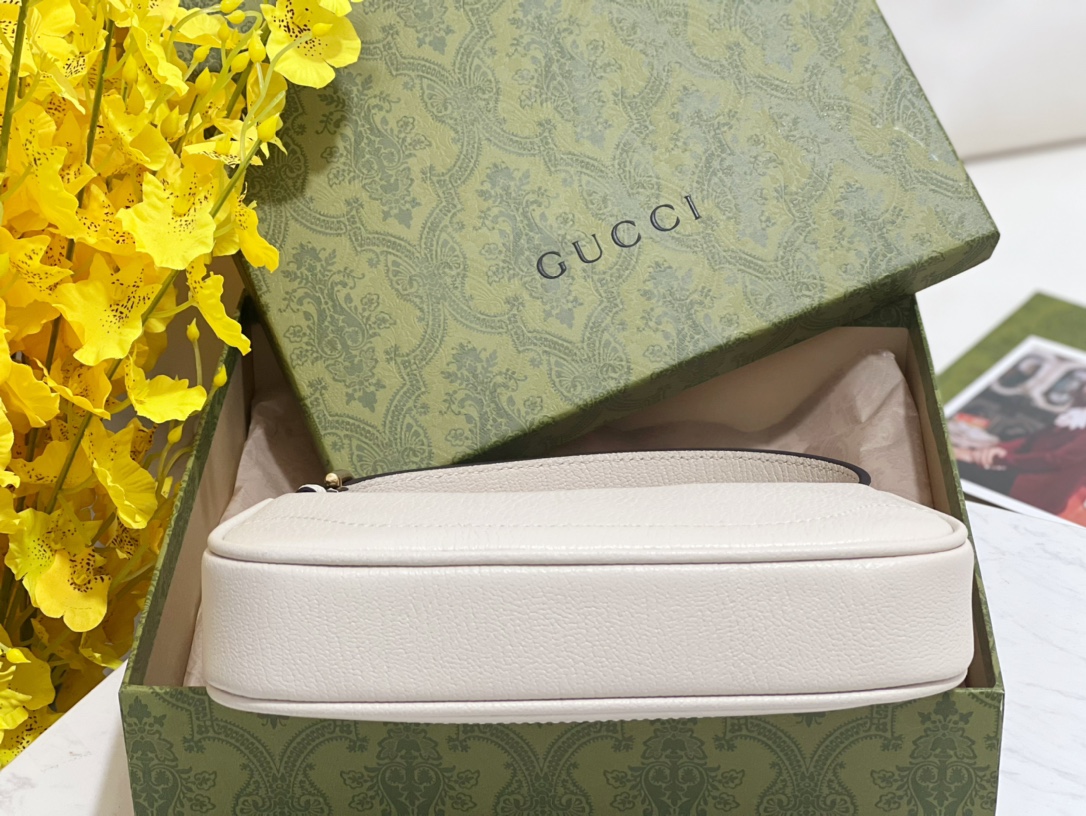 G*u*i aphrodite bag-21*12*4cm