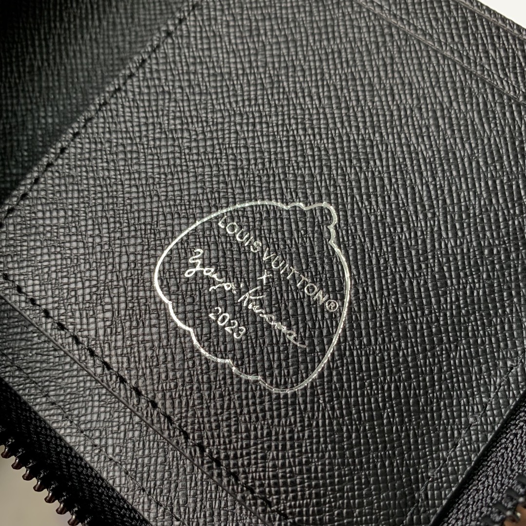 l0*is V*t0n zippy wallet m81914-20*10cm