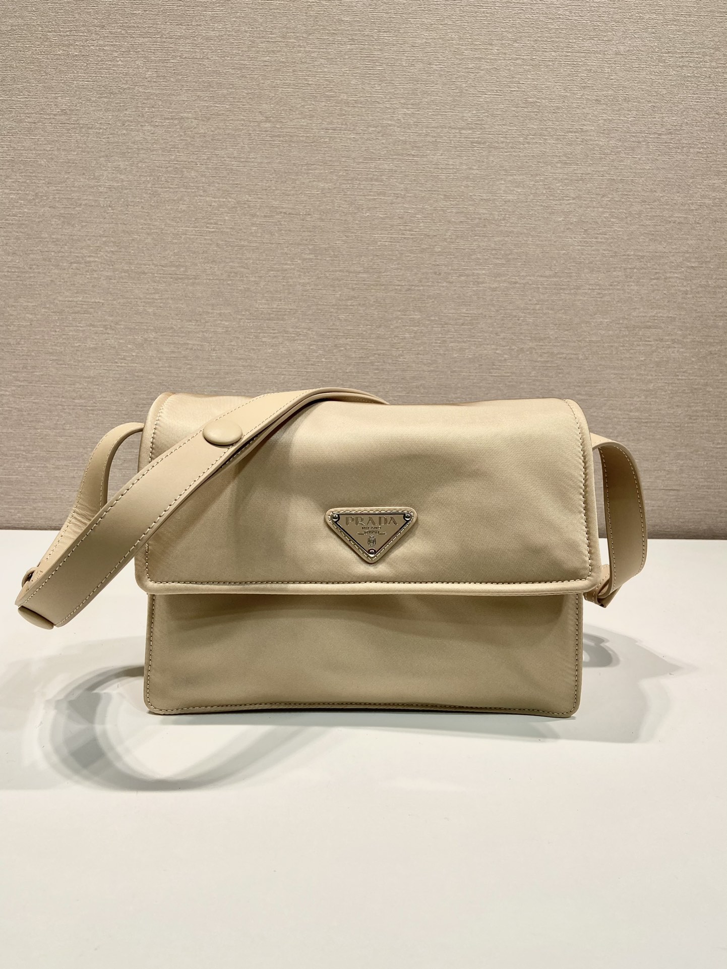 Pra*a 1bd256 shoulder bag-23.5*18*11cm