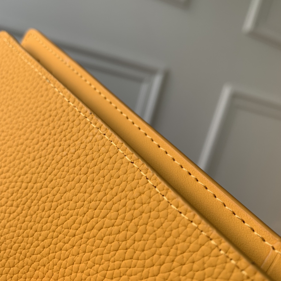 l0*is V*t0n brazza wallet-10*19*2cm