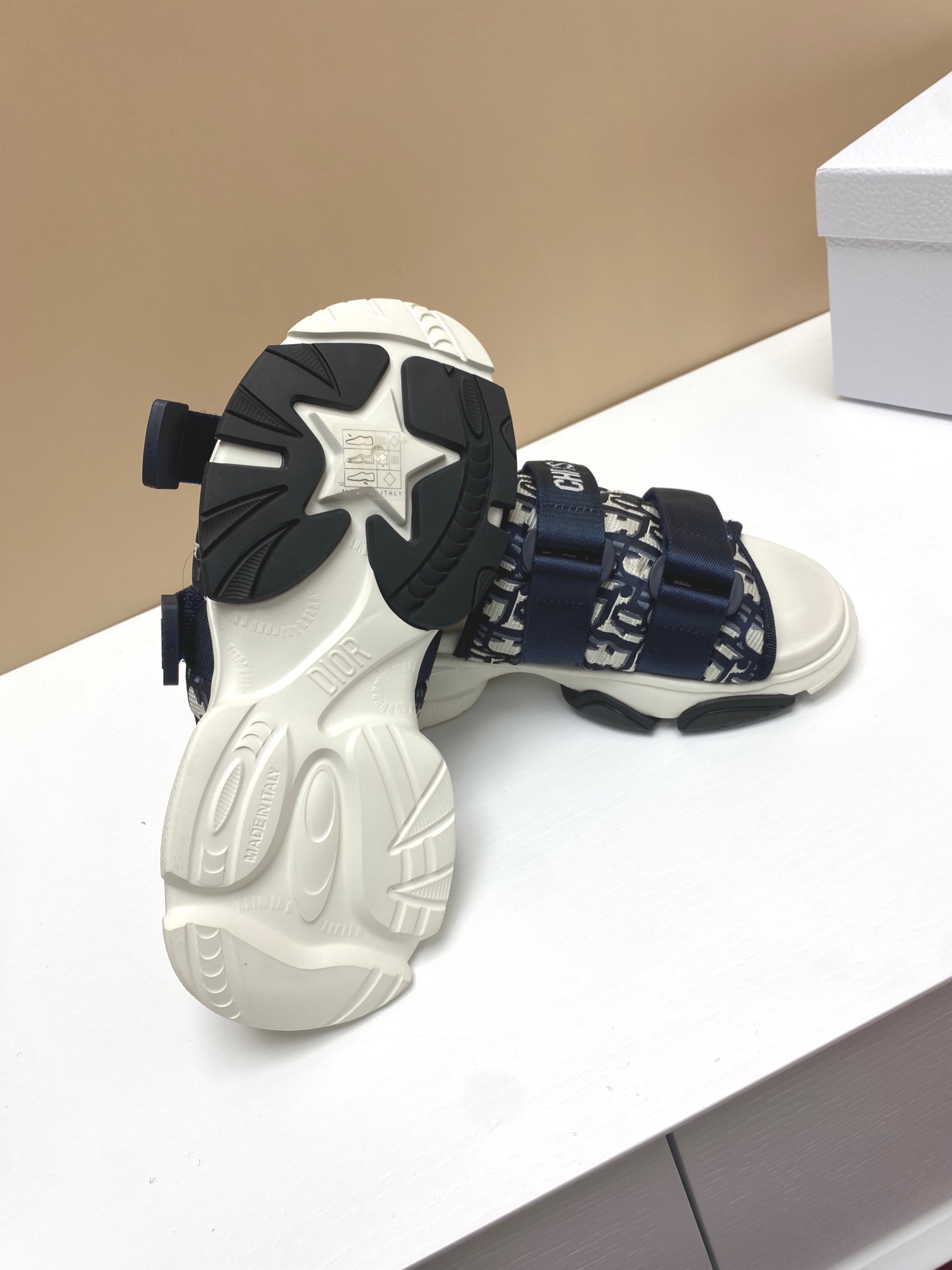 D*or slippers-5cm