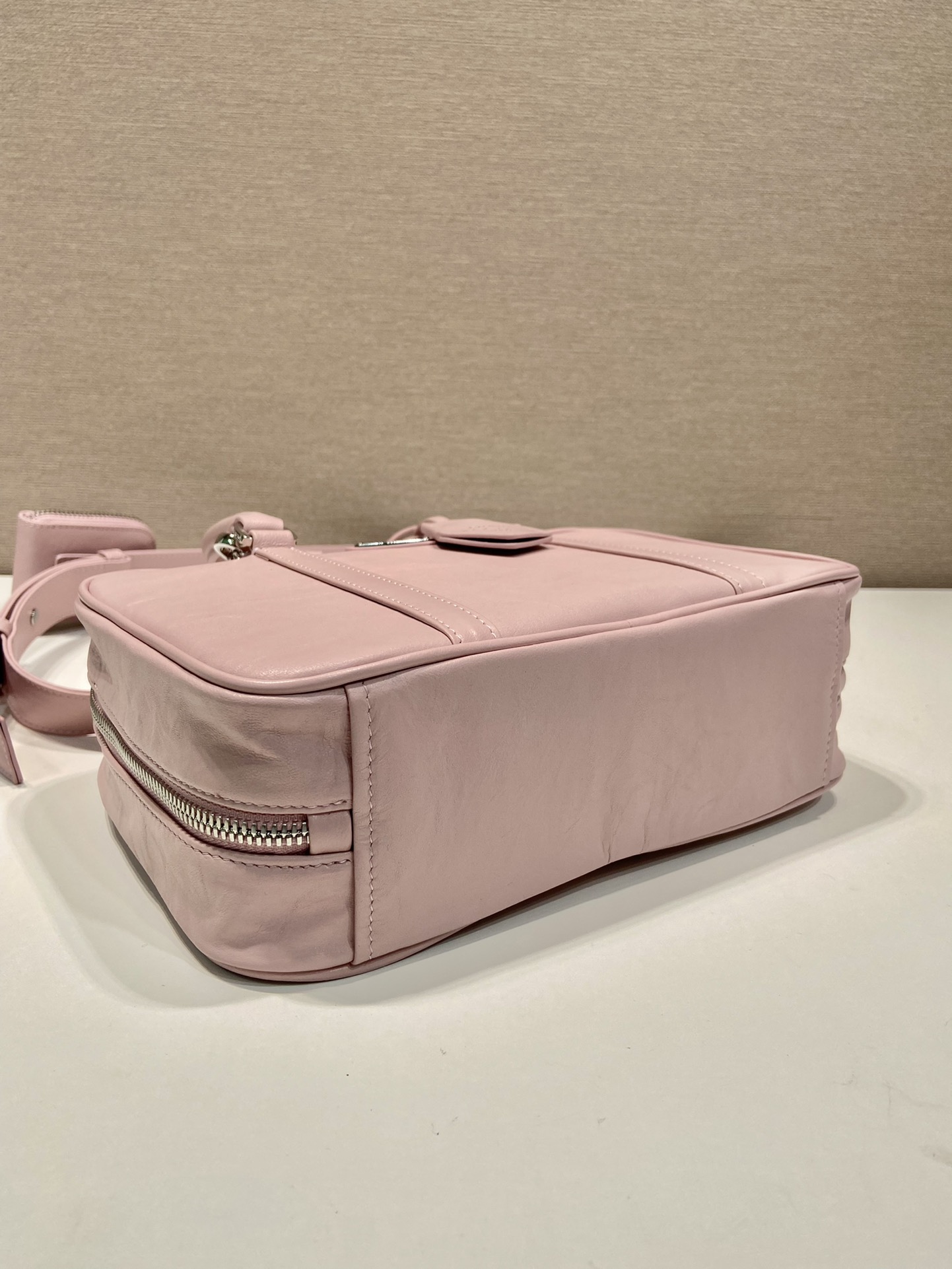 Pra*a 1bb092 boston tote-24*15.5*7cm