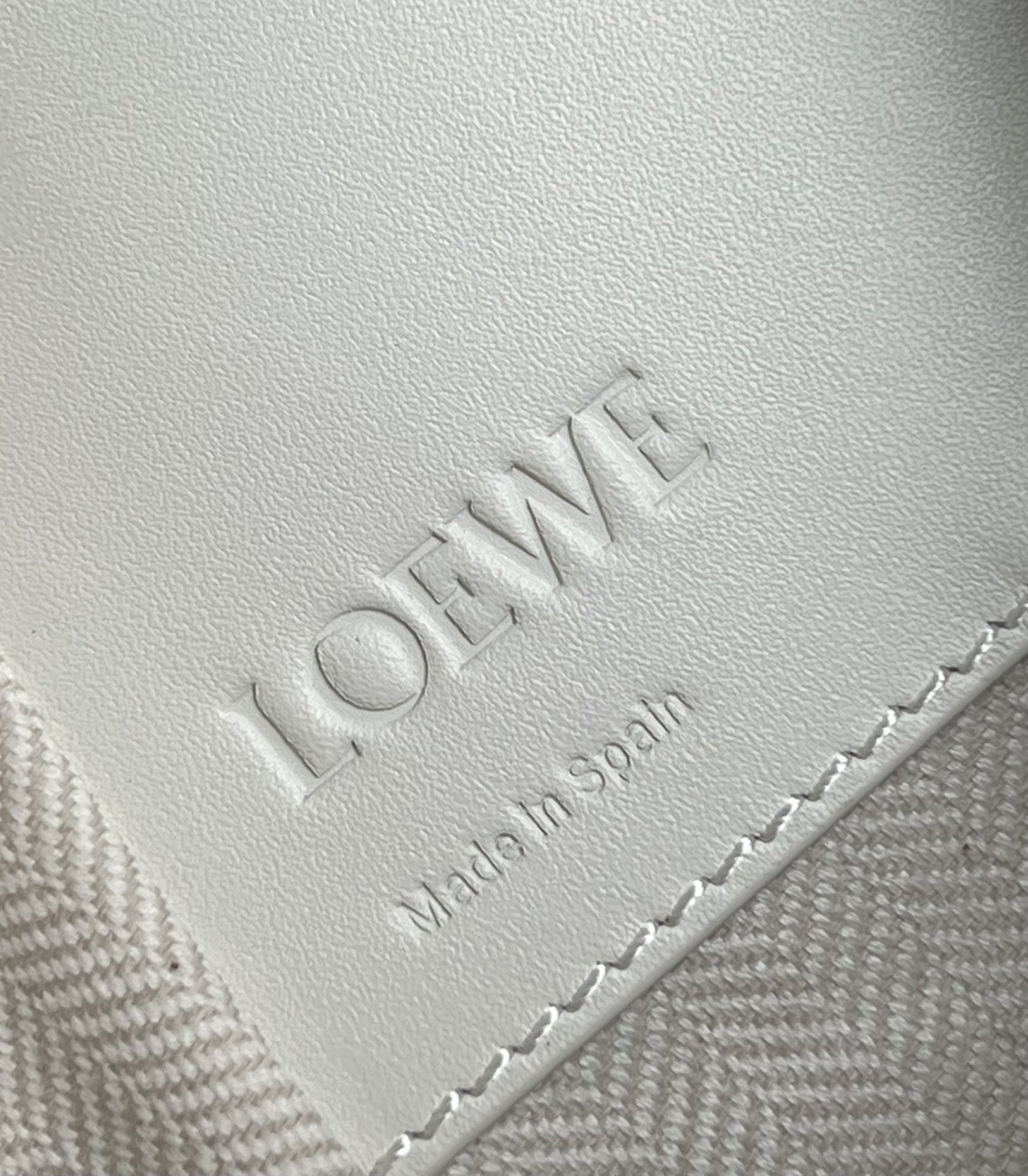 L0ew* hammock bag-19.5*14.4*20.8cm