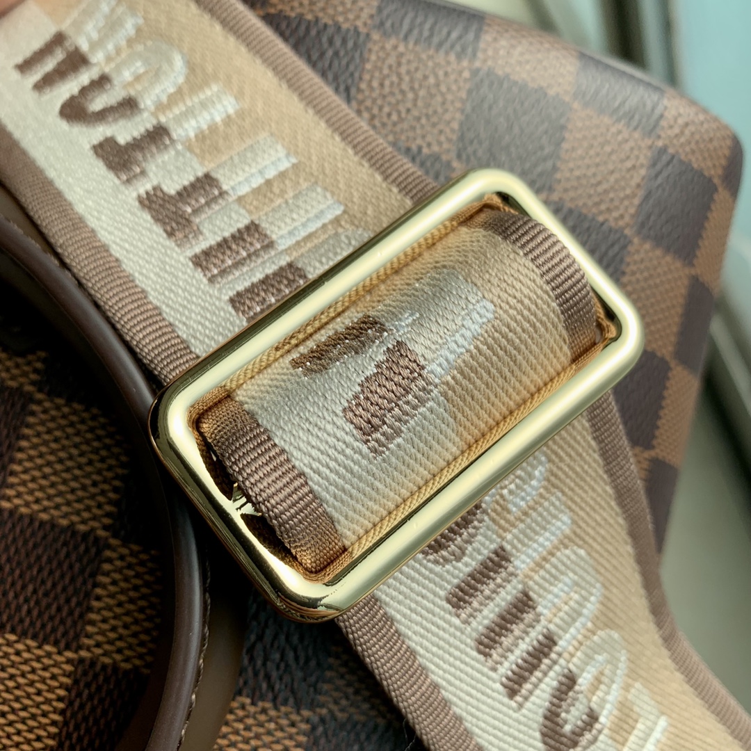l0*is V*t0n speedy m40489 20 -20.5 x 13.5 x 12cm