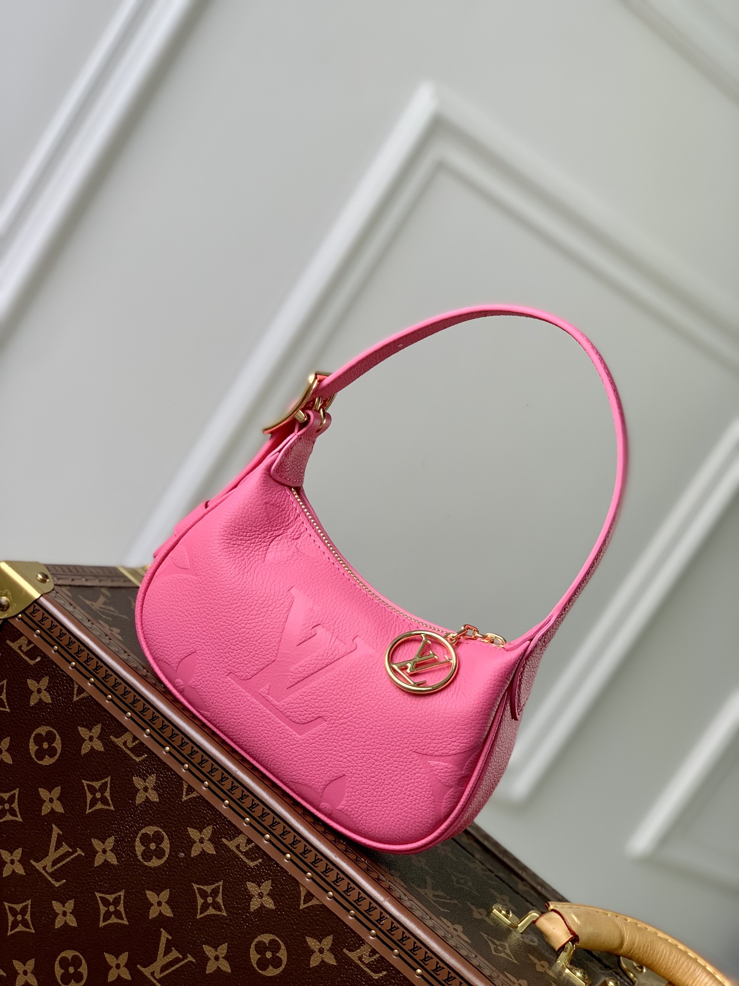l0*is V*t0n mini moon bag m46692-20.5 x 11 x 5cm
