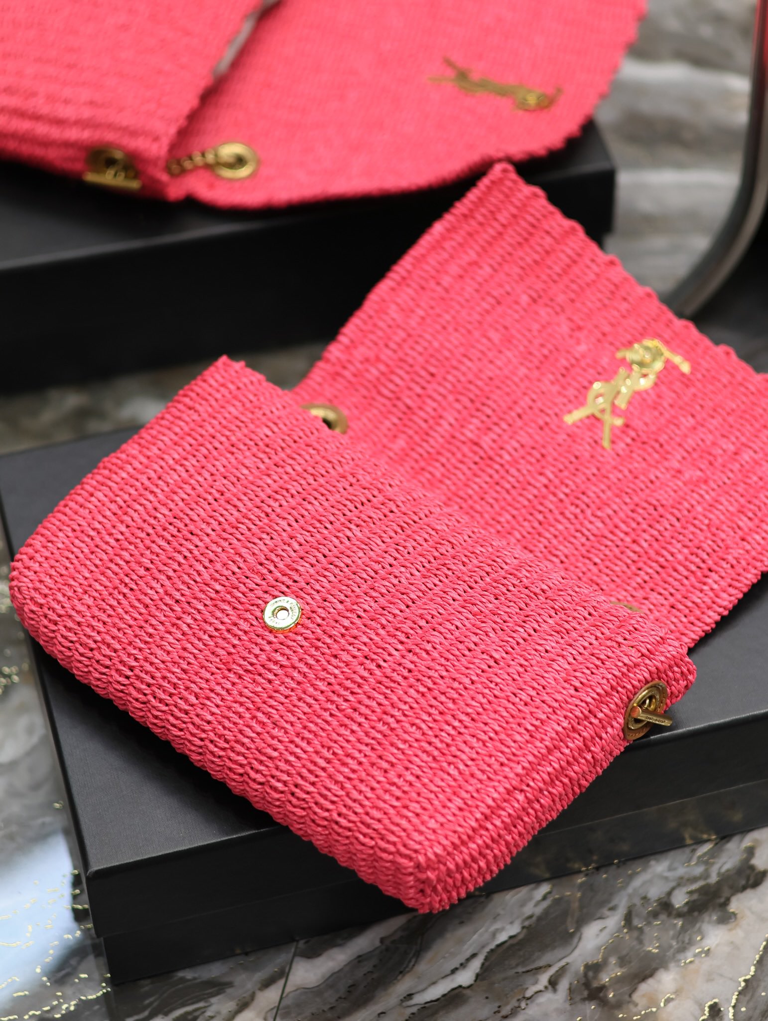 Y*L kate with raffia-28.5×20×6cm