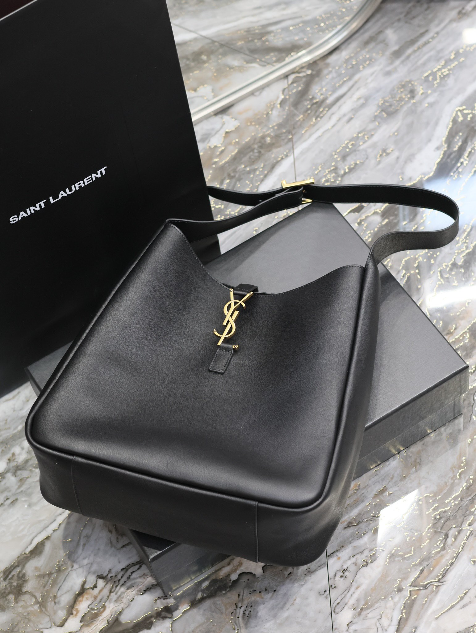 Y*L le5a7 vintage bag
